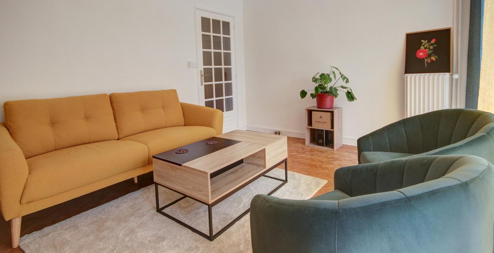 Suite T5 Rennes Gare - Parking Prive Gratuit Luaran gambar